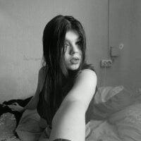 linavox's webcam live show