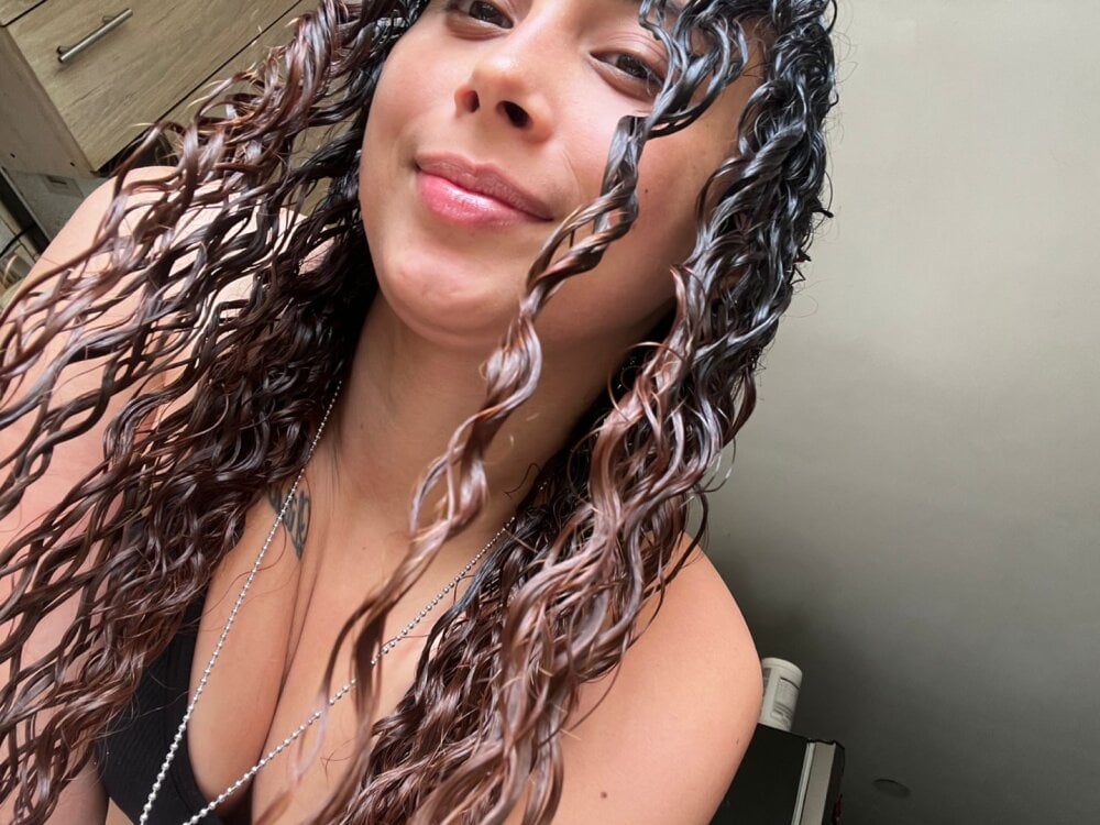 amateursex-livecam.com marelynsummer livesex profile in granny cams