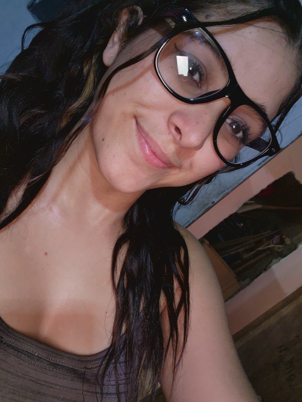 sexlivecamsites.com appril_1 livesex profile in deutsch cams