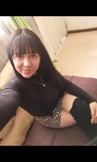 Slut_Milf's webcam live show