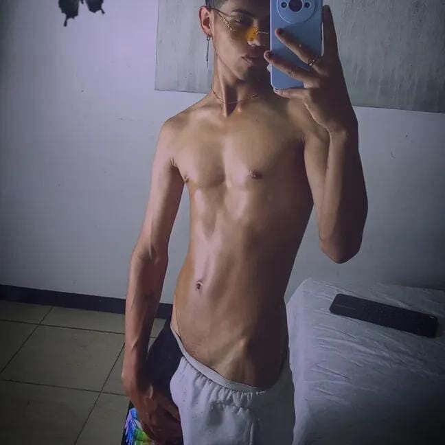 iikerr_love_2025 from stripchat