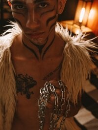 Model Lucian_Davi
