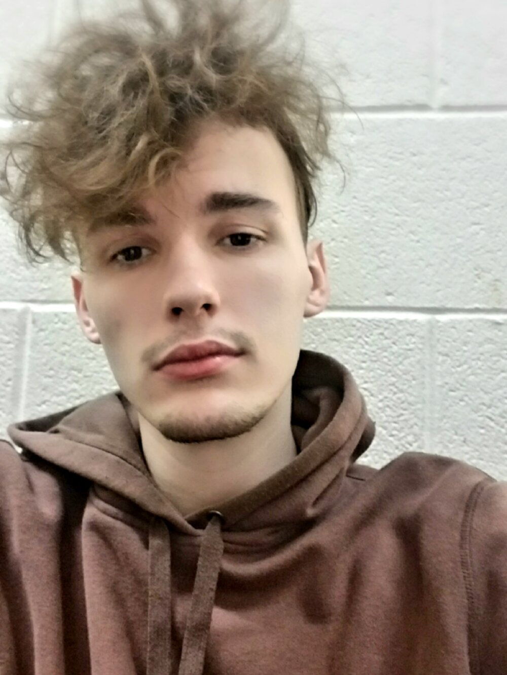 mysterious420x: συνομιλία ΧΧΧ εκτός σύνδεσης