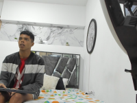 LONDON_BOYS1 webcam thumbnail