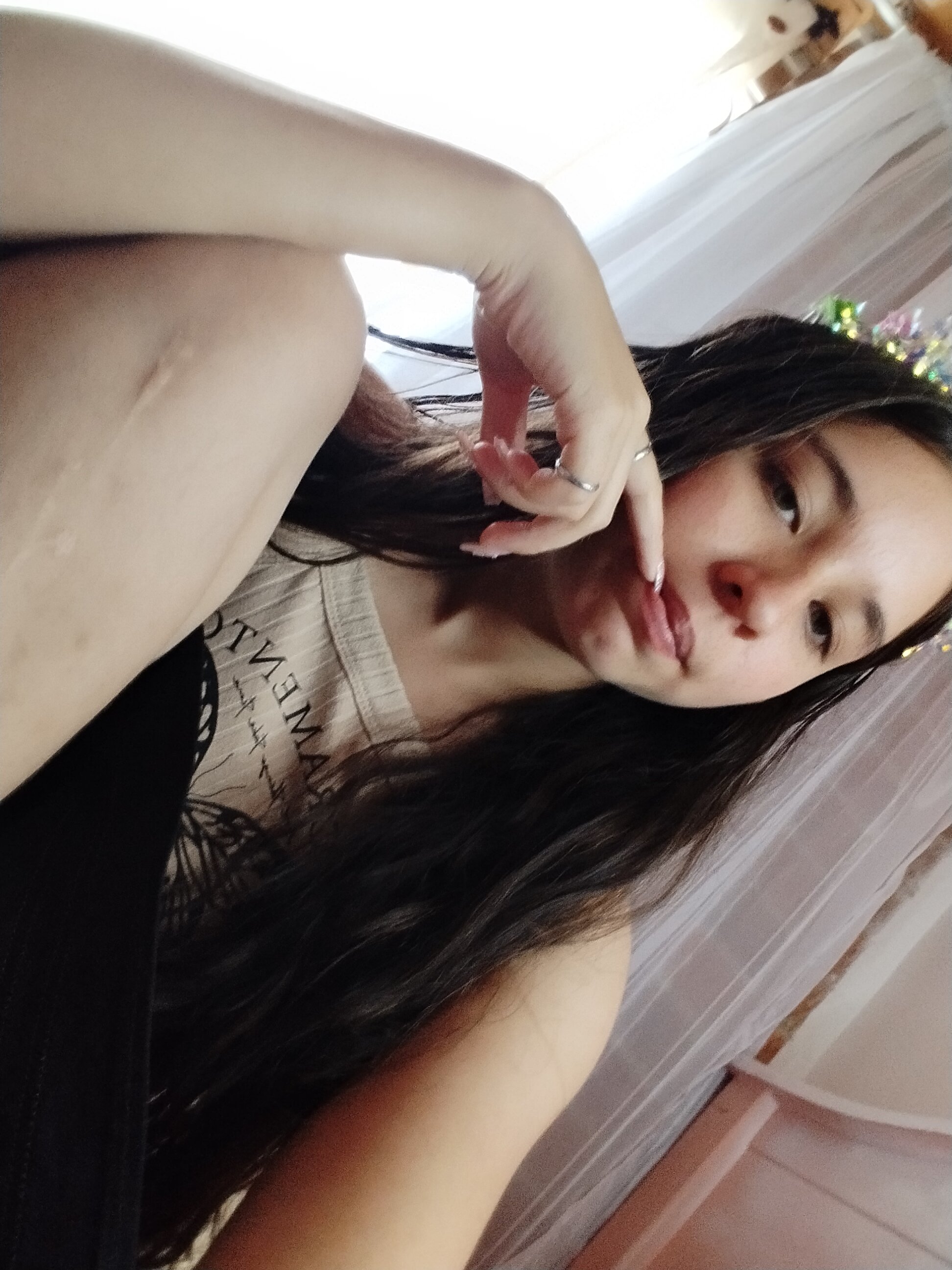 elizabeth_evanz