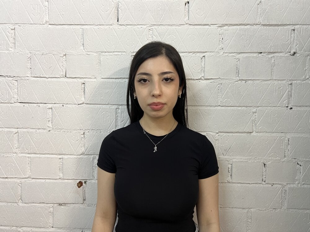 cheapadultsexcams.com tonjaneace livesex profile in granny cams