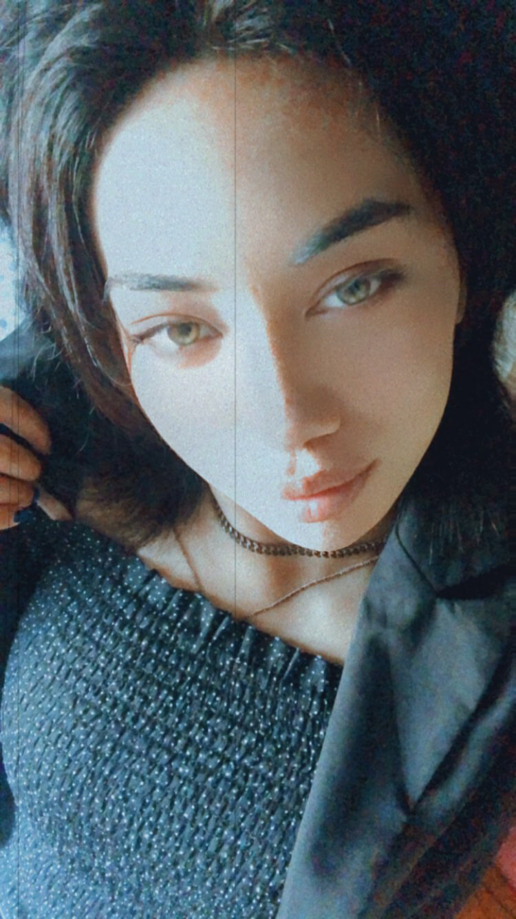 TinyTeaseGoddess