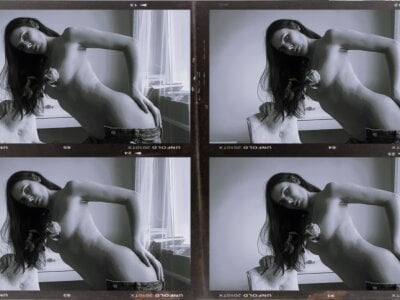 webcam nude Sara Darling
