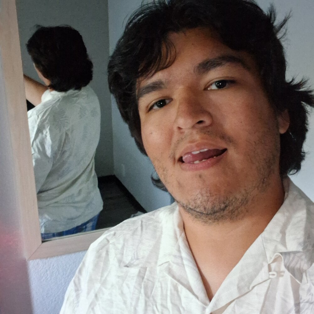 TraviesoVences37 Offline XXX-Chat