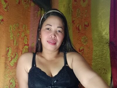 IslandFLower_Palangga Female Bigclit Naked Cam
