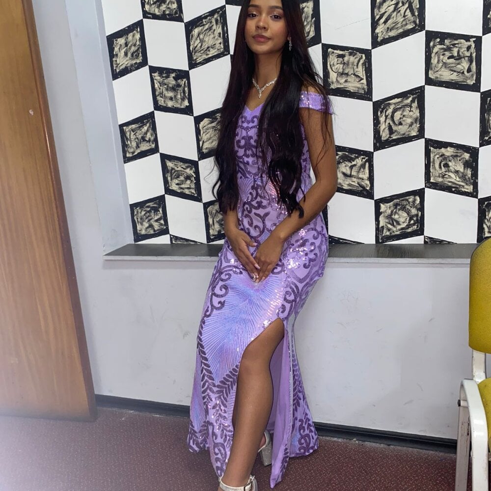 pornos.live kylie_collins livesex profile in colombiamedellin cams