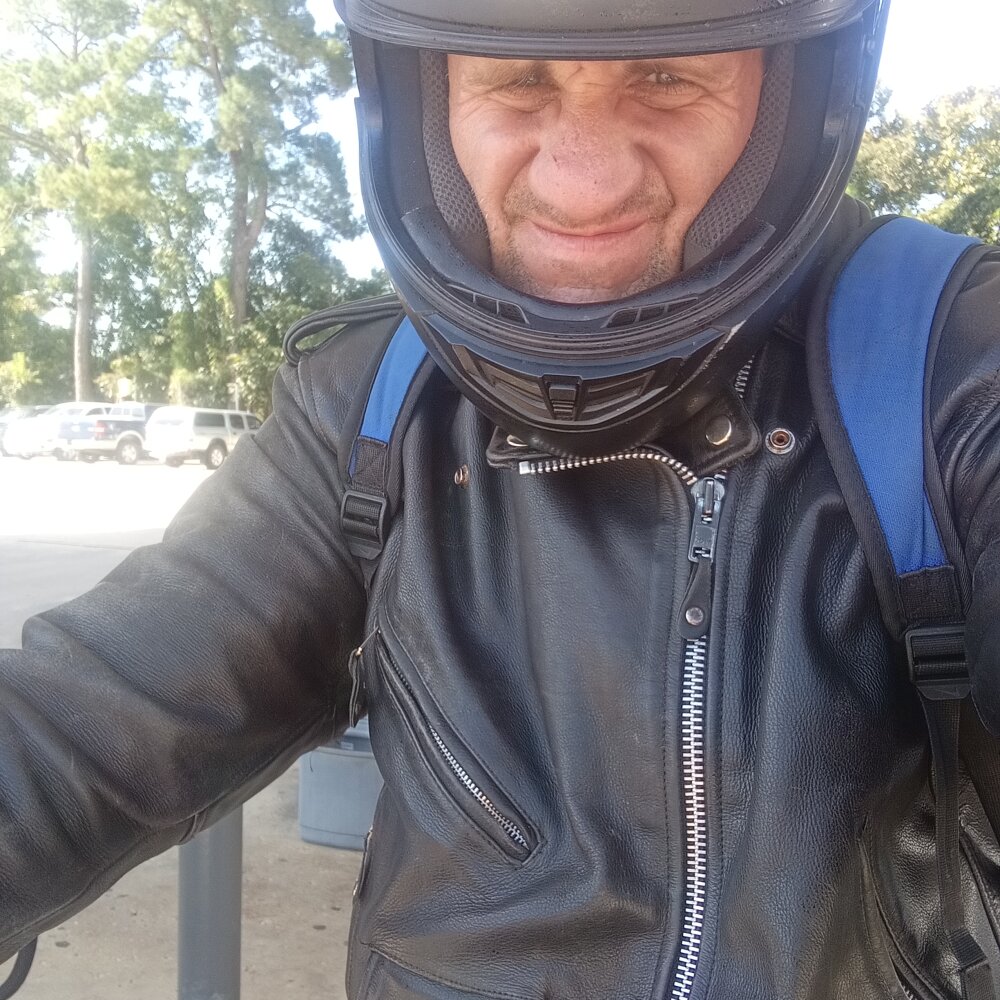 Derricksecrets77 profile