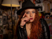 NaomiiAdamsx's Offline XXX Chat