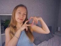 EarnestineGyllenband's webcam live show