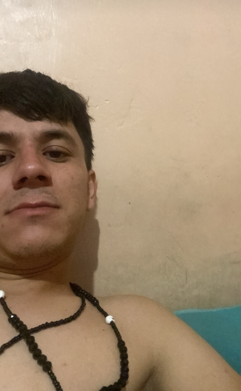 deste223 from stripchat