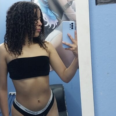Emily_J18 Female Cheapestprivates Free Webcam XXX