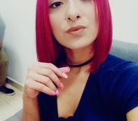 redpassionxxx's Offline Chat Room