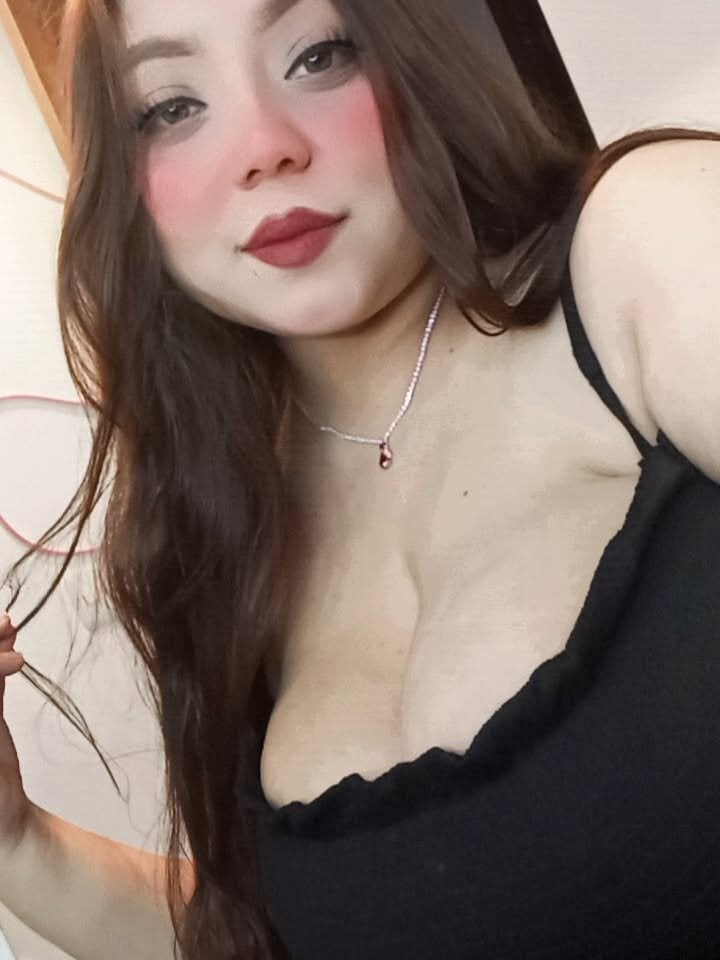 Rebeca_charme21 profile