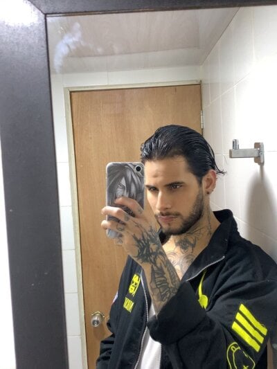 adonisgel999 Gallery Image 1