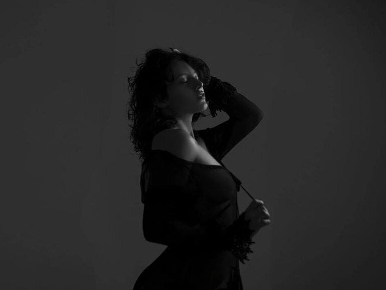 livesex.fan tanukyy livesex profile in on-your-monitor cams