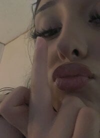 bhabiedee's Offline Chat Room