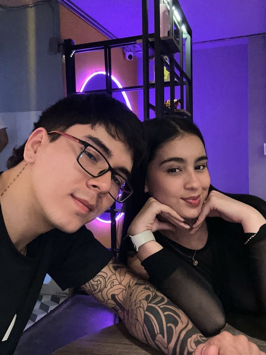 HellenAndjohnny profile
