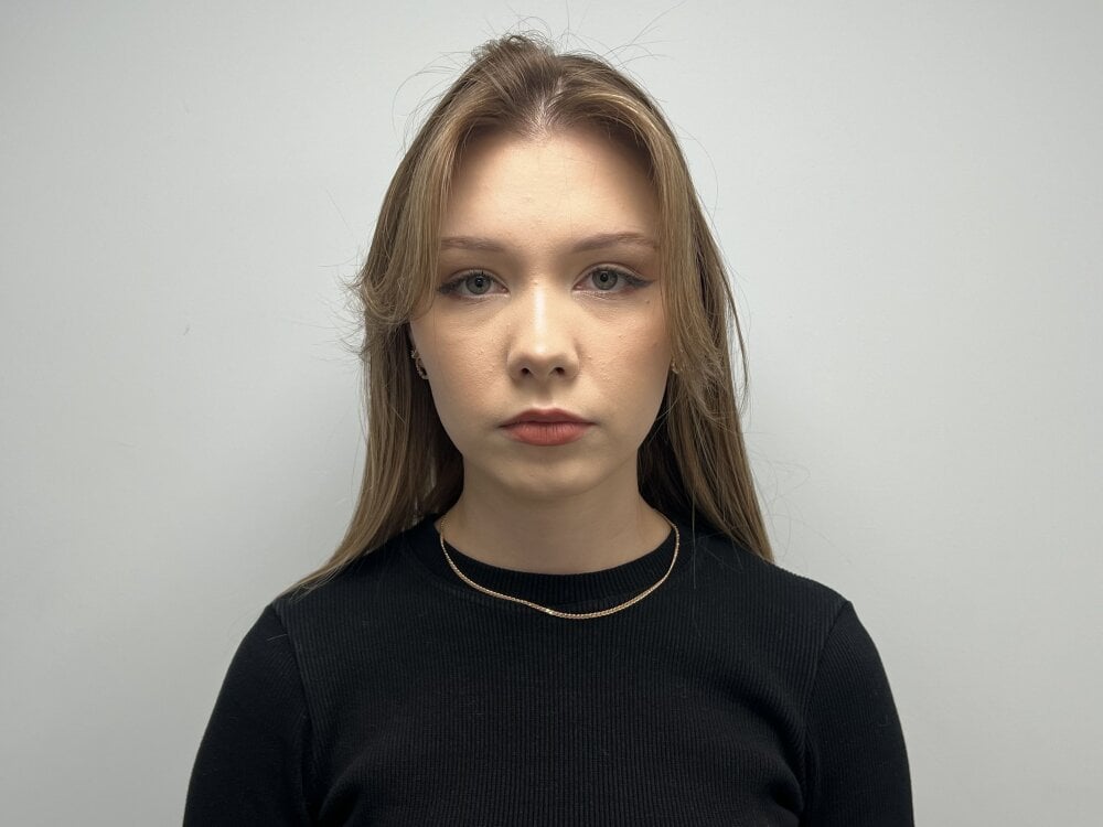 Live sex webcam photo for BlissHaddaway #284661585