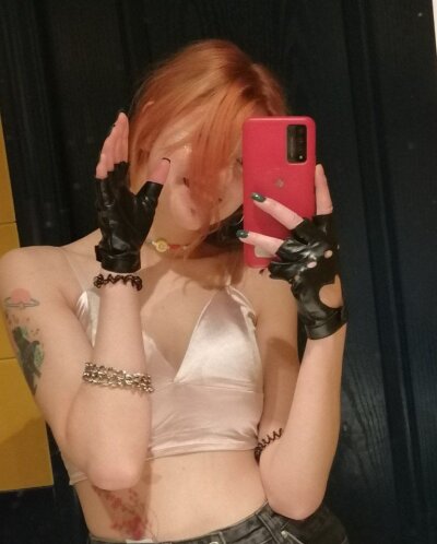 KayCharli 🦊 online naked webcam