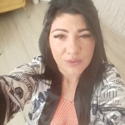 EllaMilff
