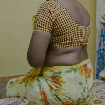 nude amateur Chandravathi