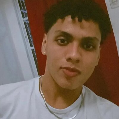 arley_latin_hot from stripchat