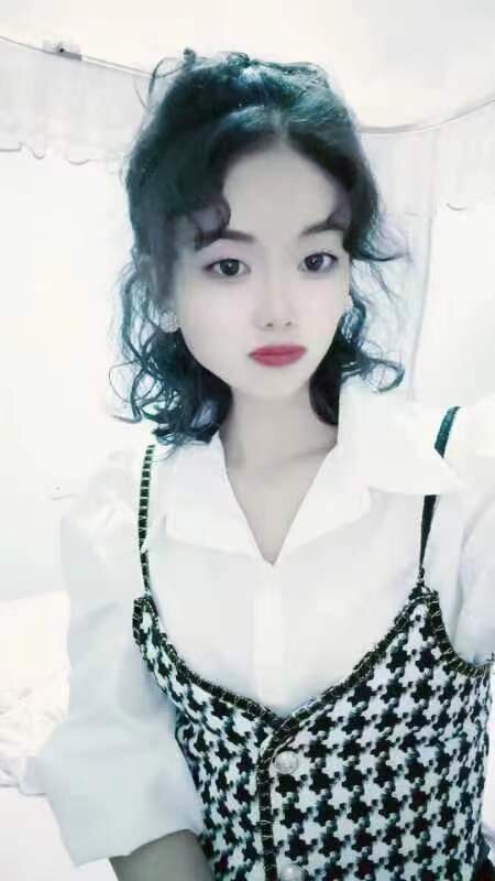Luna6637