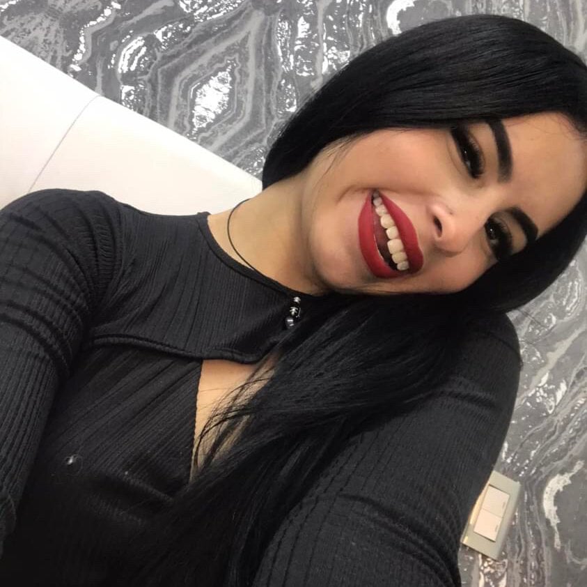 stripchat victoriia_hall webcam profile pic via livesextrans.com