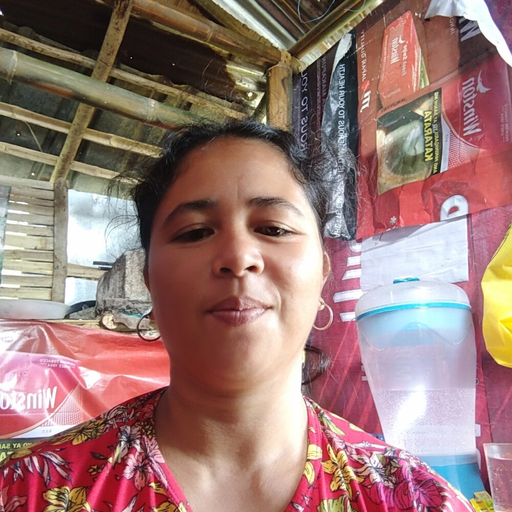 iluvcams.com pretty_hotmom07 livesex profile in blue-eyes cams