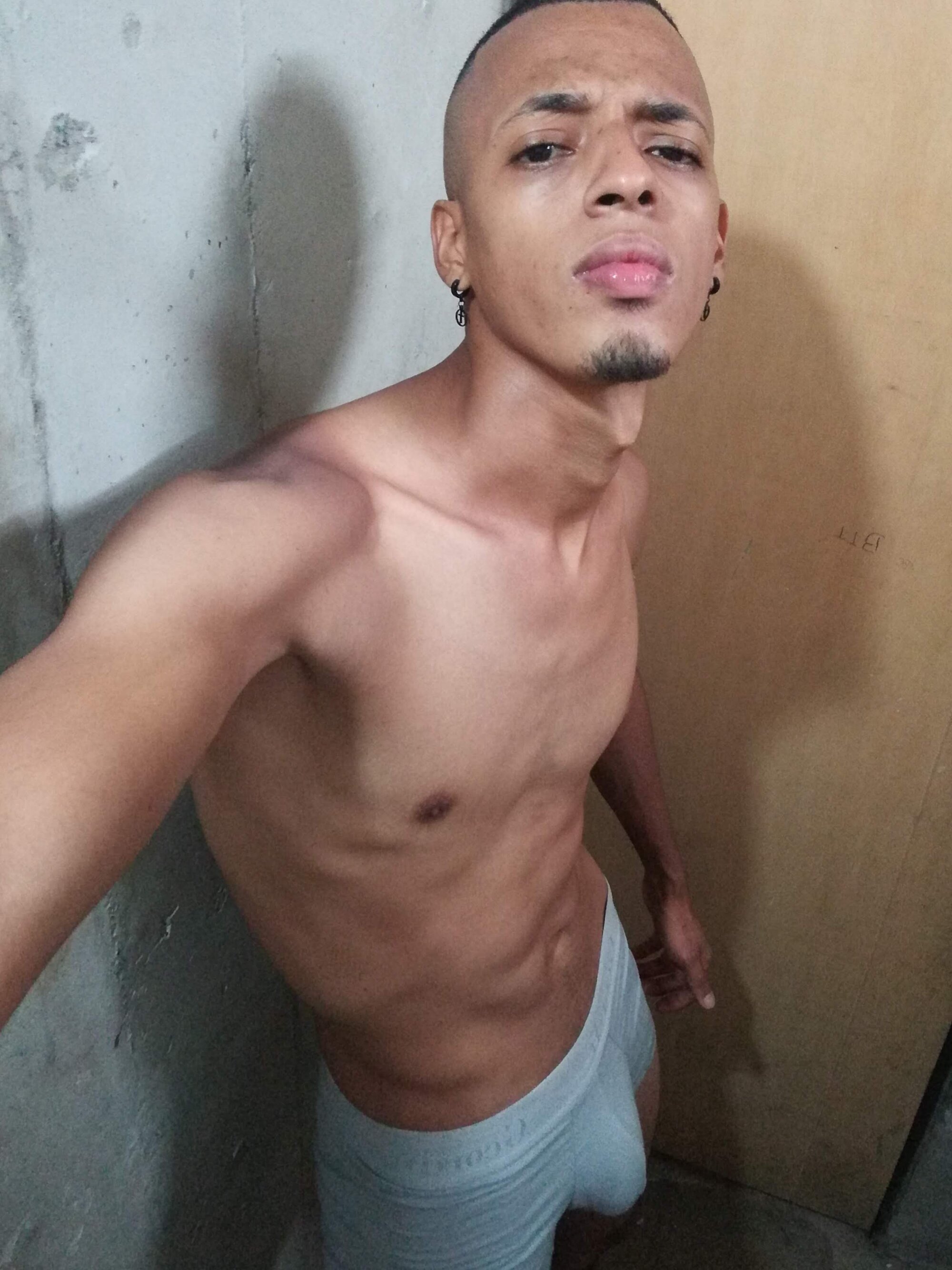 Alexbig23cm