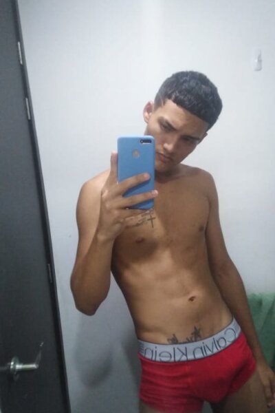 Bad_Boy22cm - Stripchat Boy 