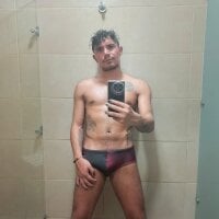 yoggyfer's webcam live show
