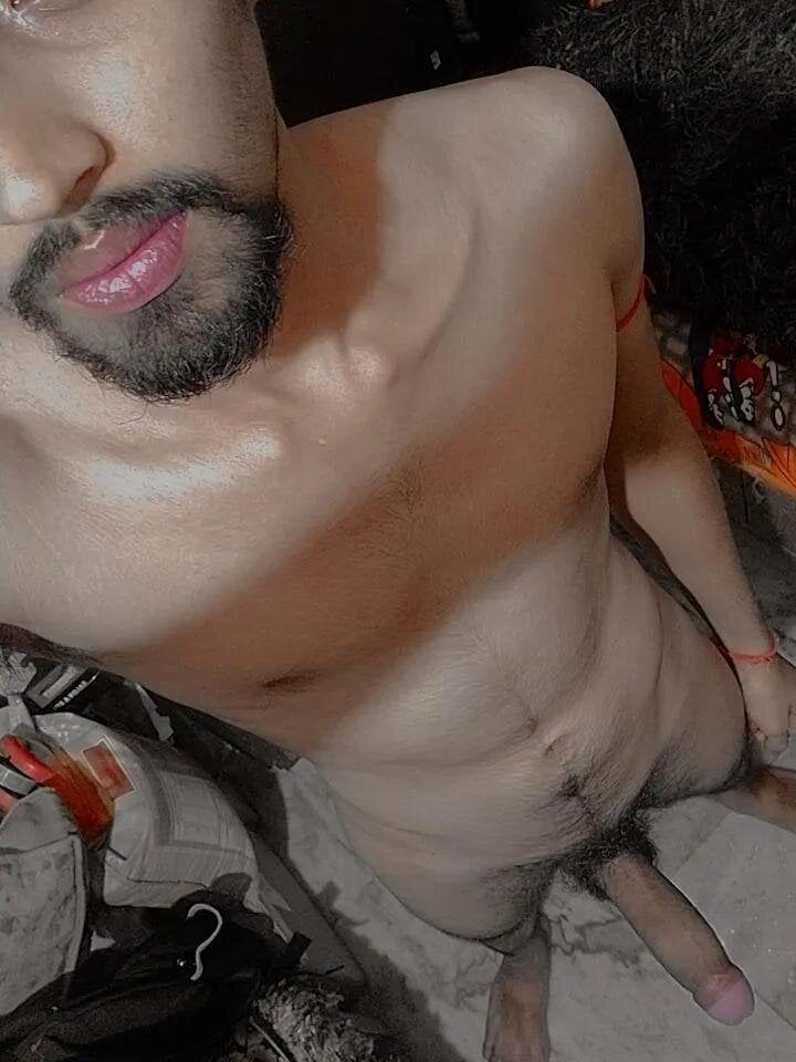 sakshambig69 profile