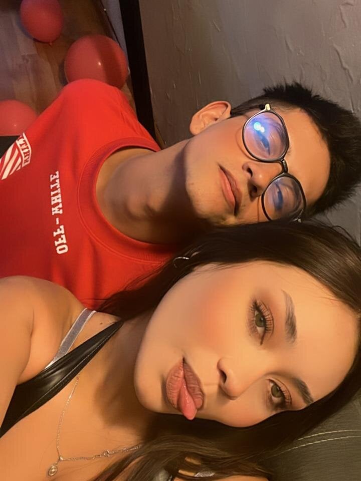 noa_arez from stripchat