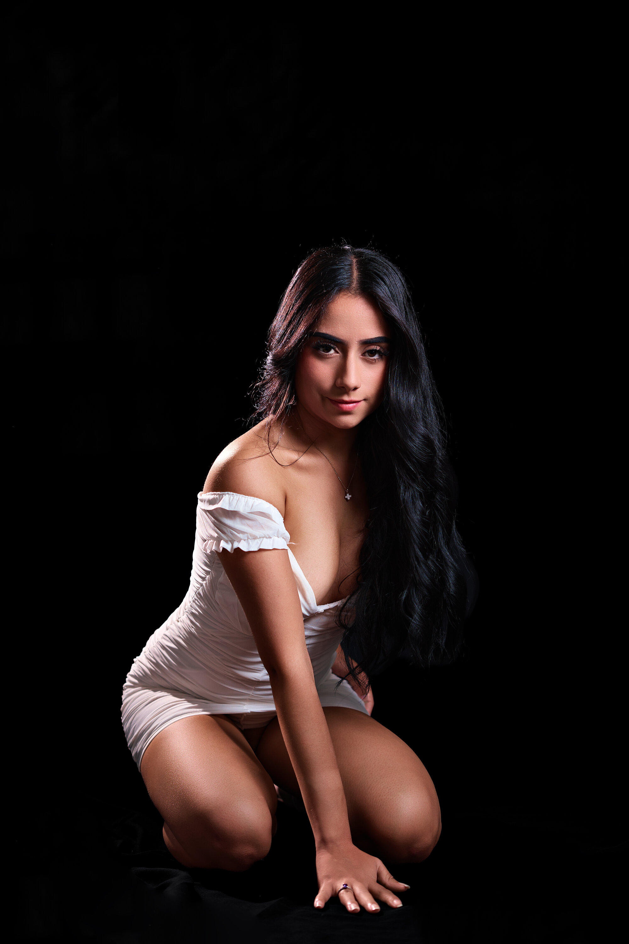 kira_moon_01
