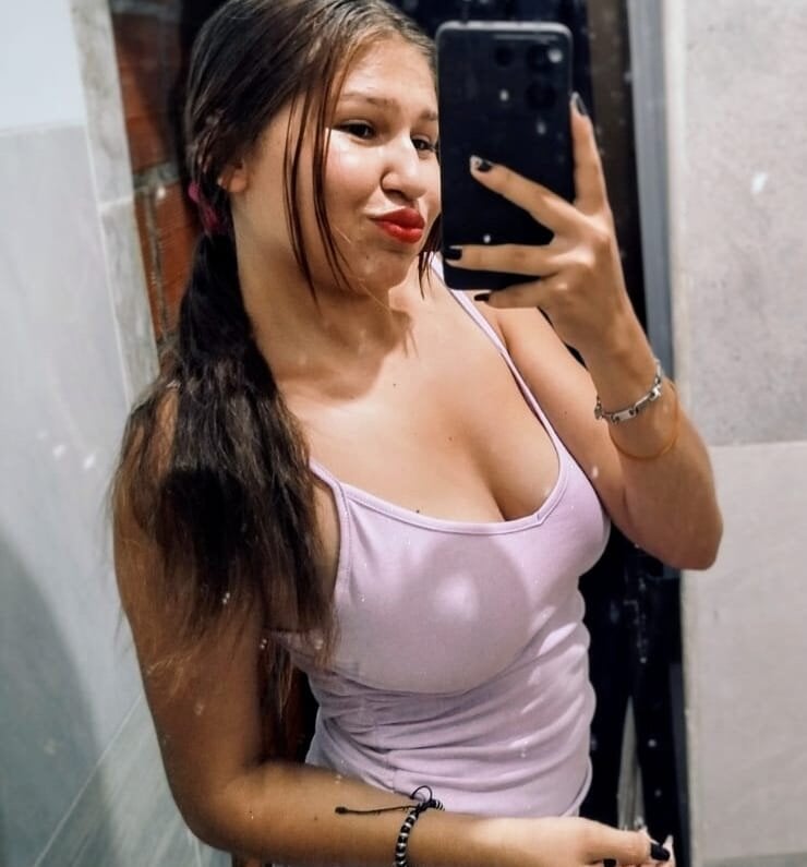 Bella_and_Jacob Profile Image