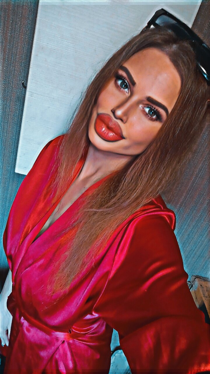 Elvira_Mattie