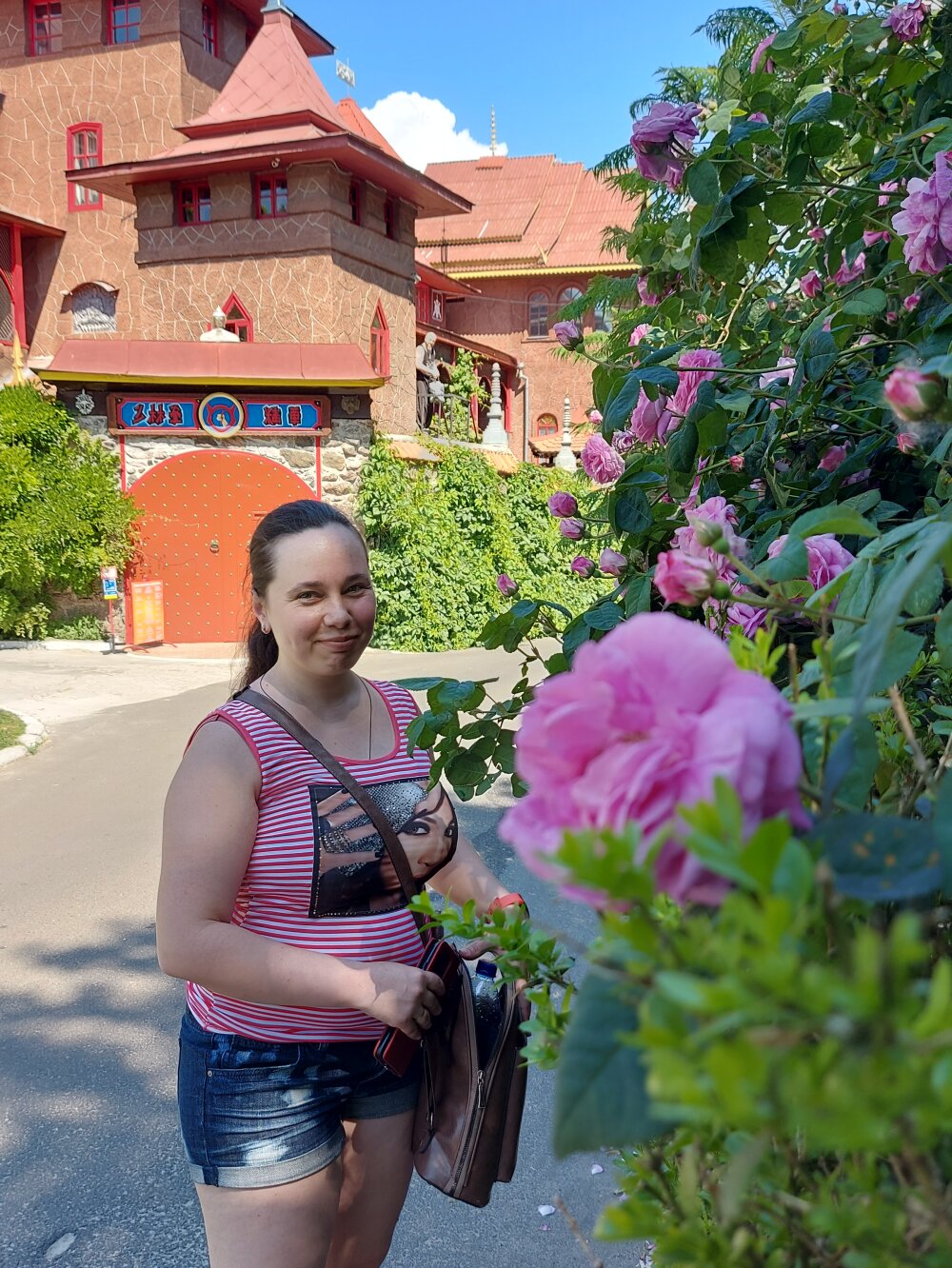 Live sex webcam photo for Mandy_Fyre #289961670