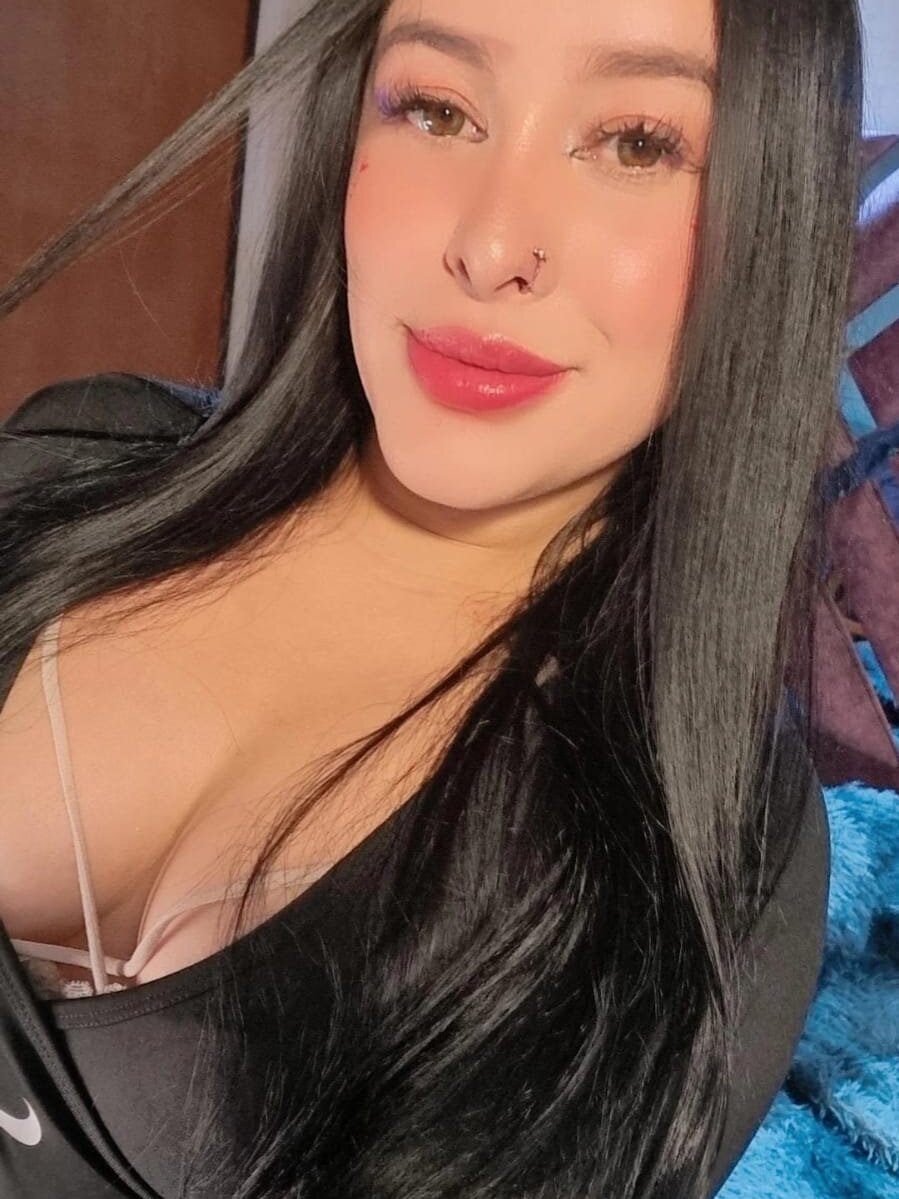 valentina_pereira_ profile