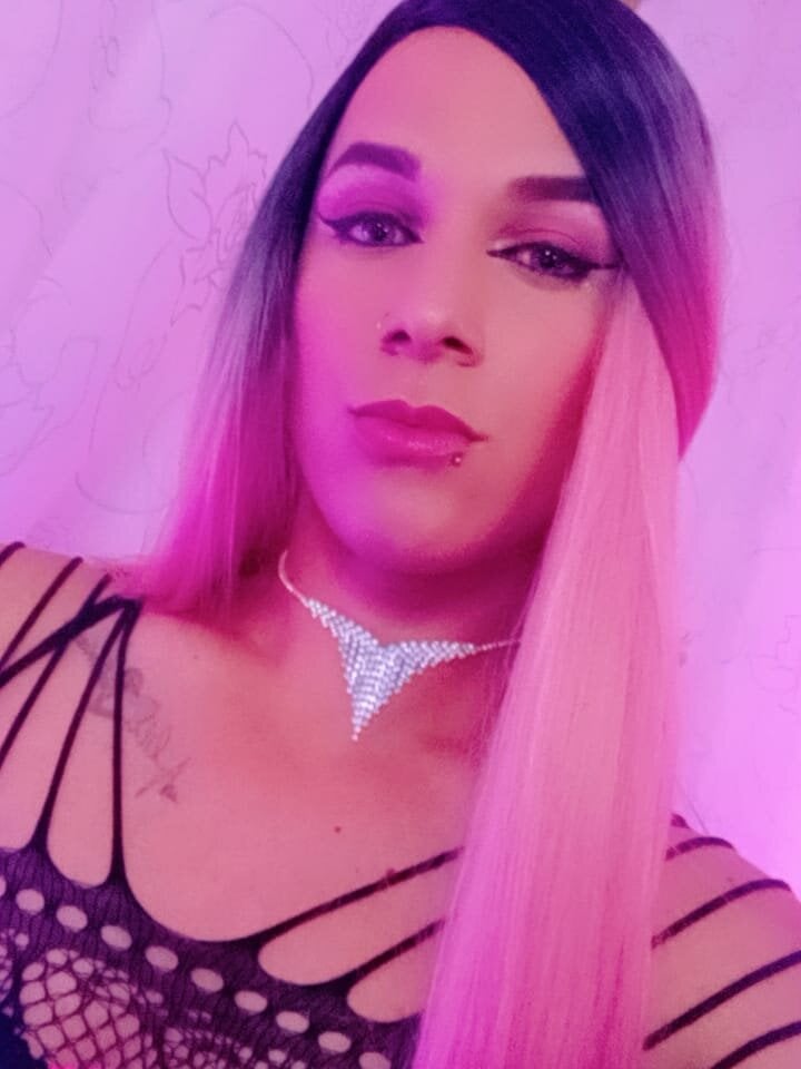 alexa_green4 profile