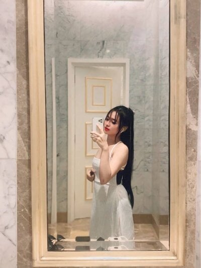 Lyly_surii