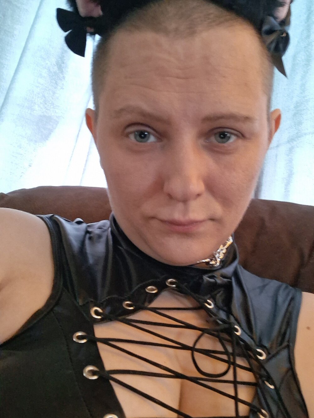 Baldbabey's Offline XXX Chat