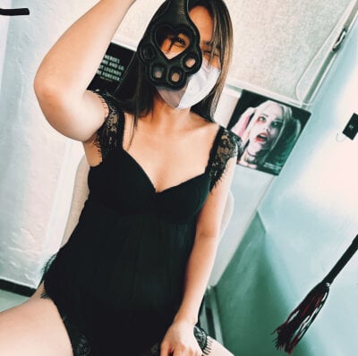 yourbootygirl
