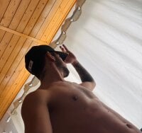 adamrayn's webcam live show