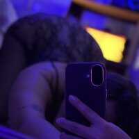 HelenaOfTroy's Offline XXX Chat